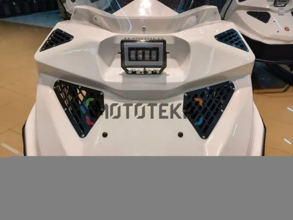 Снегоход БТС Арктик - 4Т Лонг Люкс 20 л.с.. эл. запуск. реверс. тормоз белый (машинокомплект) | Мототека