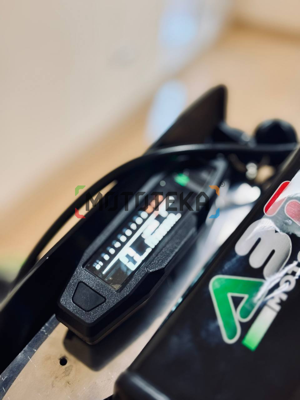 Техника в наличии! Мотоцикл кроссовый / эндуро Upbeat (Апбит) CB300/DB300 лимонный зелёный Техника в наличии! Мотоцикл кроссовый / эндуро Upbeat (Апбит) CB300/DB300 лимонный зелёный