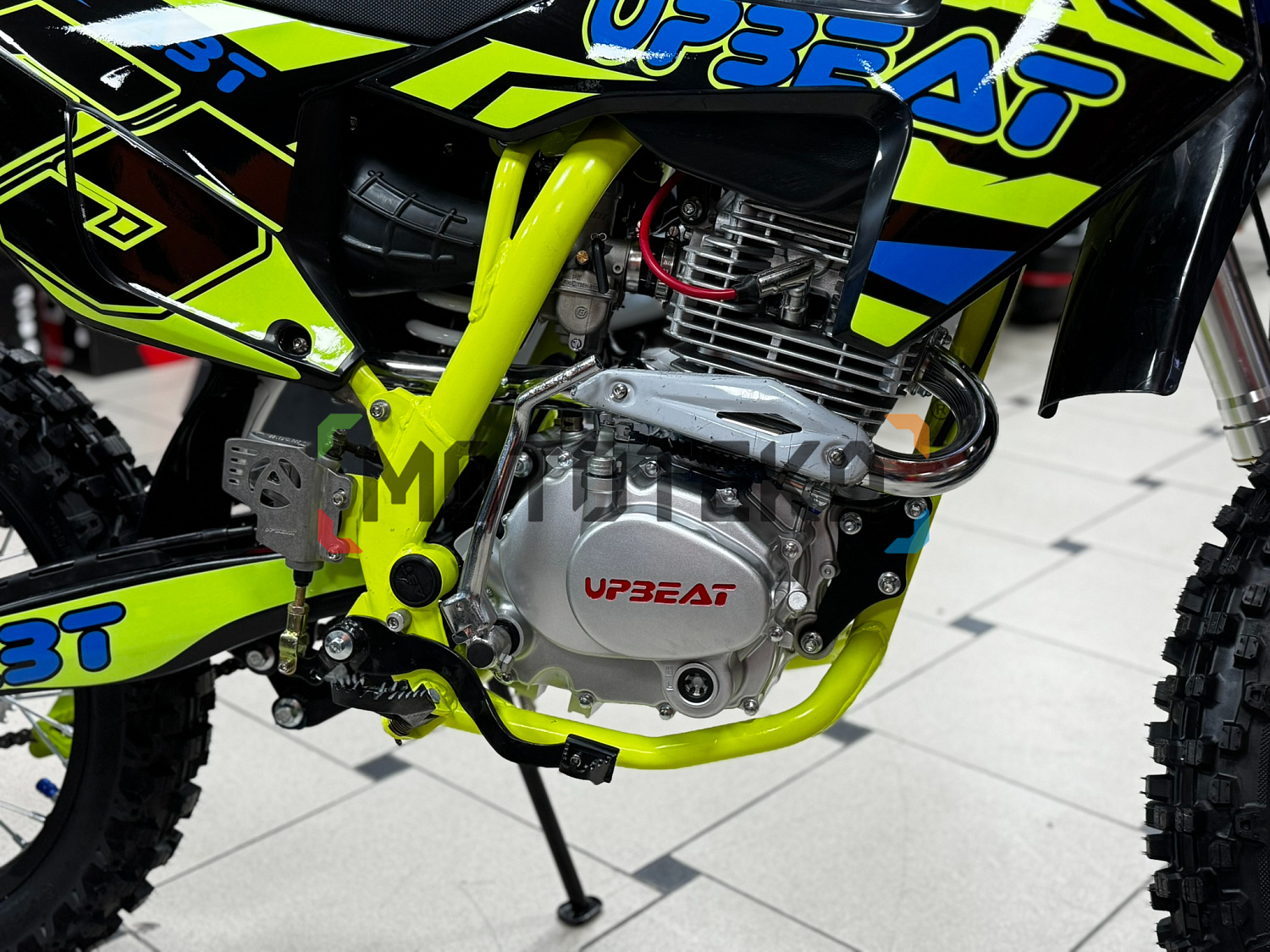 Техника в наличии! Мотоцикл кроссовый / эндуро Upbeat (Апбит) CB300/DB300 лимонный зелёный Техника в наличии! Мотоцикл кроссовый / эндуро Upbeat (Апбит) CB300/DB300 лимонный зелёный